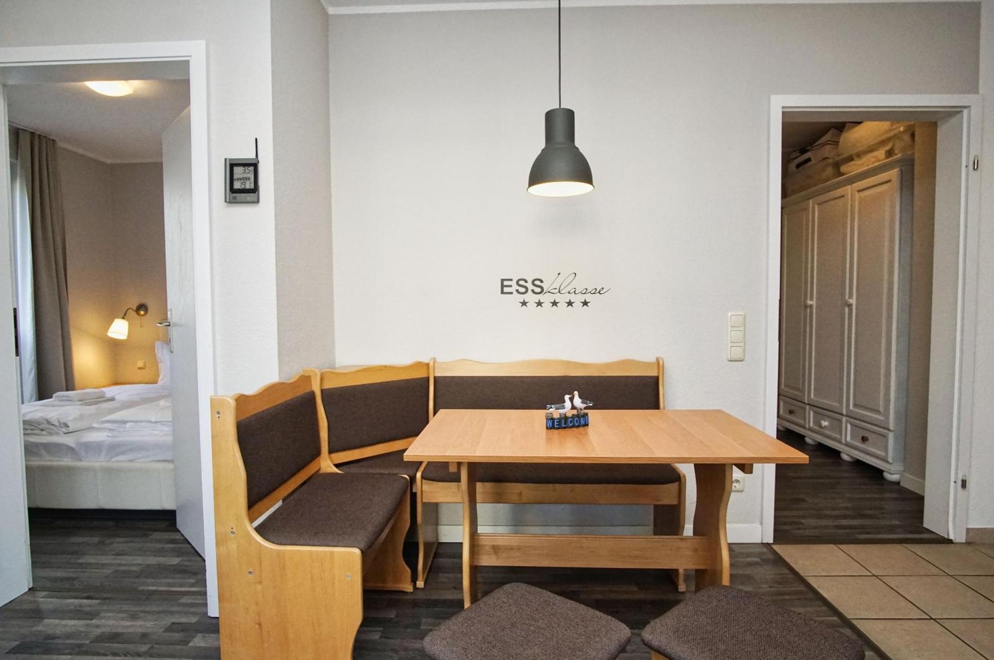 Zentrale Fewo Mit Balkon, Gratis Nutzung Vom Ahoi Erlebnisbad Und Sauna In Sellin - Villa Buskam Fewo 27 Goehren  Kültér fotó