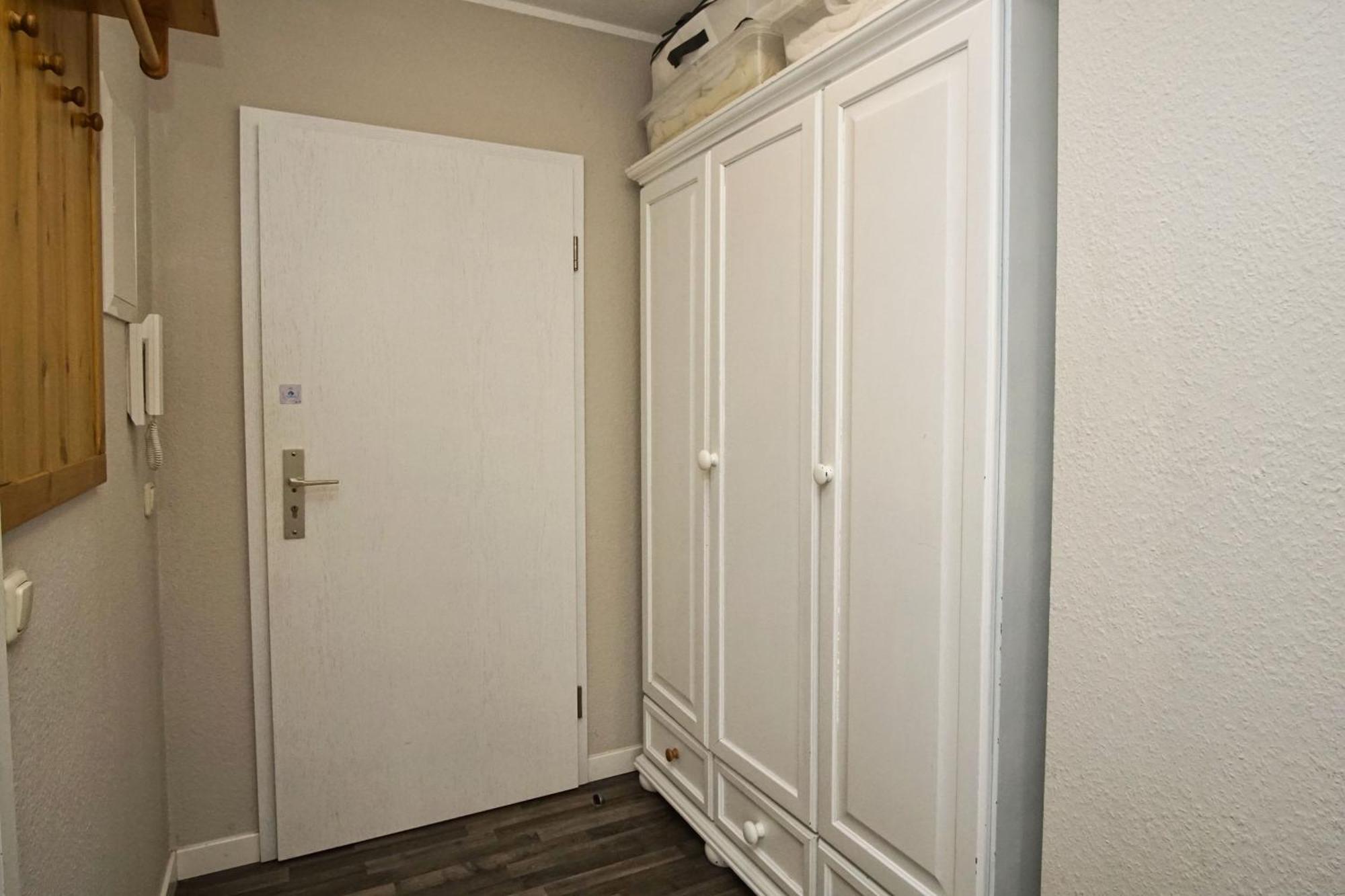 Zentrale Fewo Mit Balkon, Gratis Nutzung Vom Ahoi Erlebnisbad Und Sauna In Sellin - Villa Buskam Fewo 27 Goehren  Kültér fotó