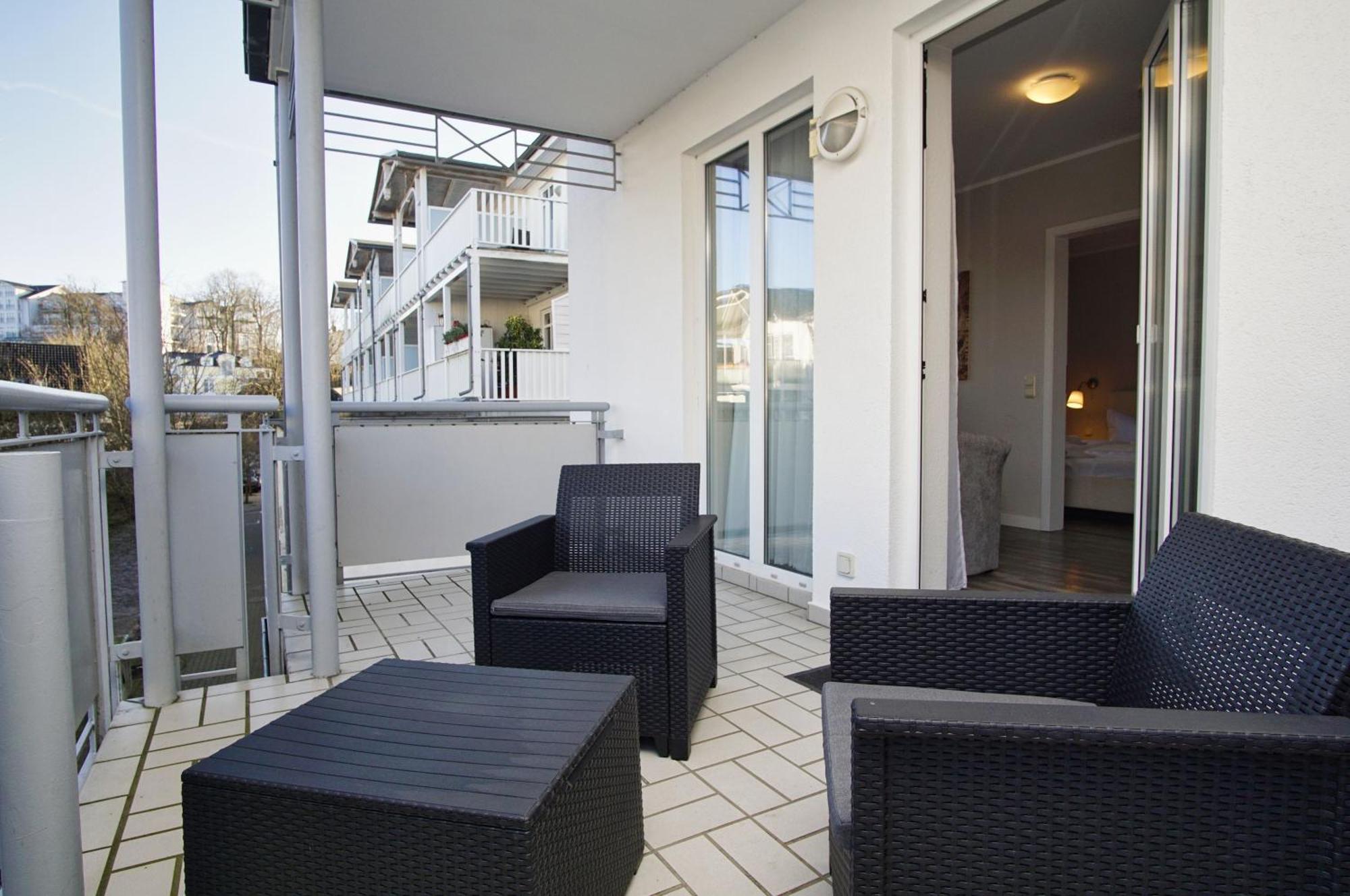 Zentrale Fewo Mit Balkon, Gratis Nutzung Vom Ahoi Erlebnisbad Und Sauna In Sellin - Villa Buskam Fewo 27 Goehren  Kültér fotó